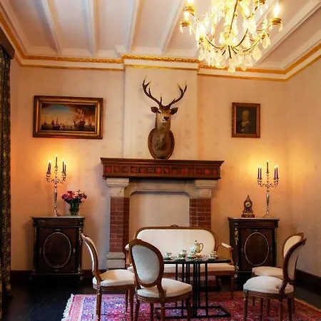 ホームステイ Chateau Morreau
